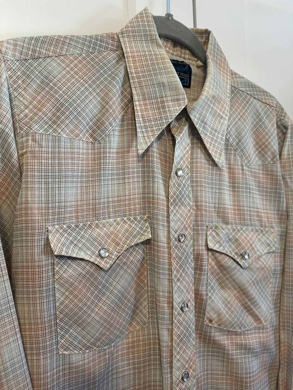 152. Vintage Maverick shirt; western; Size Medium/Tall